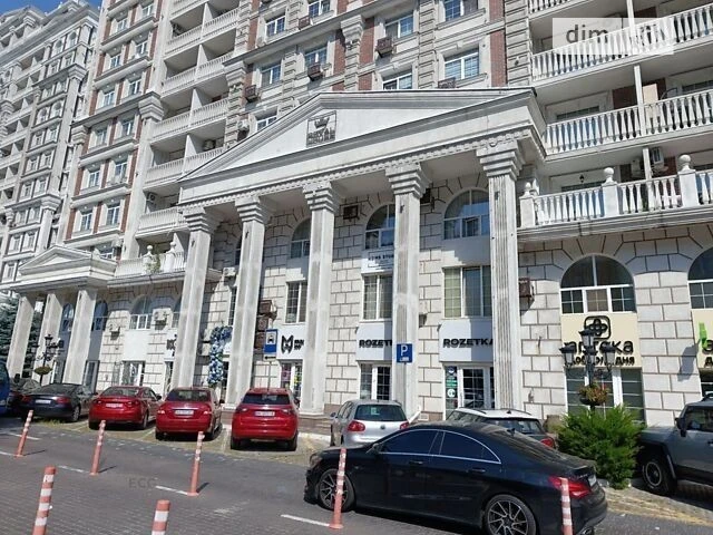 Продаж 2к квартири 41.5 кв. м на вул. Михайла Максимовича 26