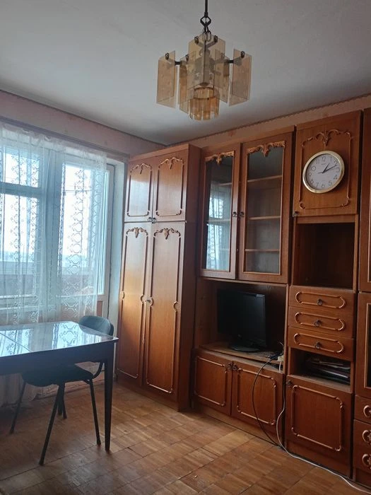 3к тепла двостороння квартира з паркетом + балкон і лоджія н
