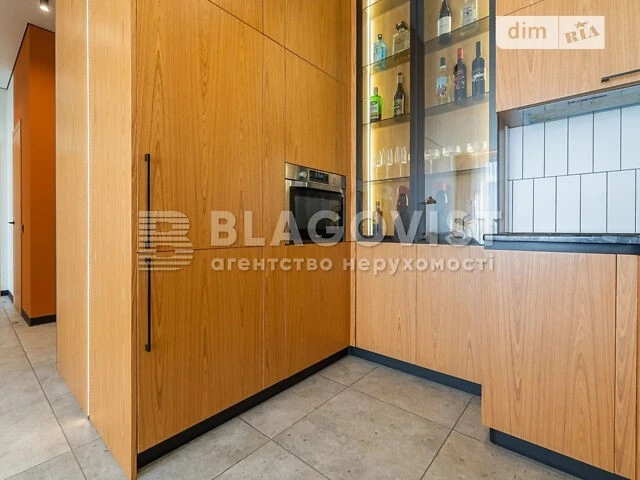 Продаж 2к квартири 74 кв. м на вул. Миколи Пимоненка 19 • ID