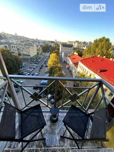 Продаж 1к квартири 35 кв. м на вул. Нижній Вал 27/29 • ID 34