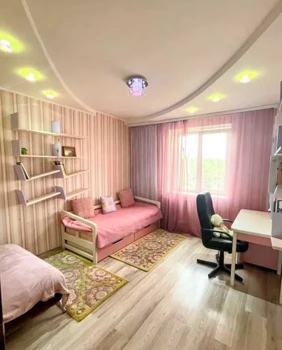 Продаж  євро 3 кімнатної квартири Кавказька 12  Солом'янськи