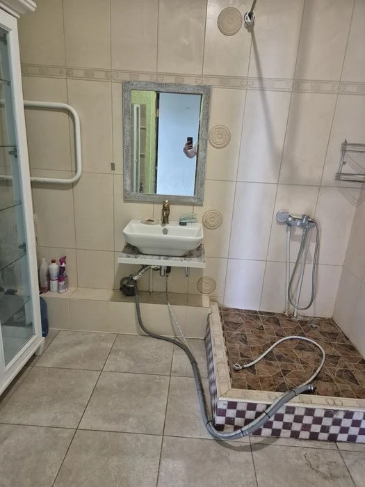 2-room apartment for sale. V. Ivasyuka 4a