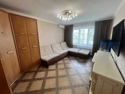 Продам 3-комн. квартиру с евро ремонтом Победа-5 пр. Героев,