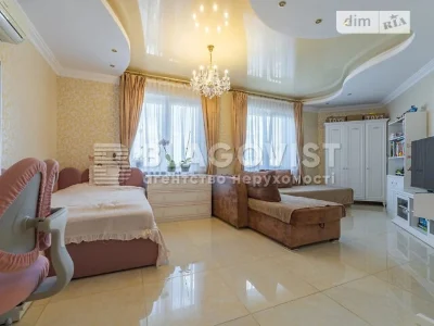 Продаж 2к квартири 79 кв. м на вул. Дегтярівська 25А • ID 34