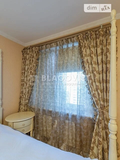 Продаж 2к квартири 79 кв. м на вул. Дегтярівська 25А • ID 34