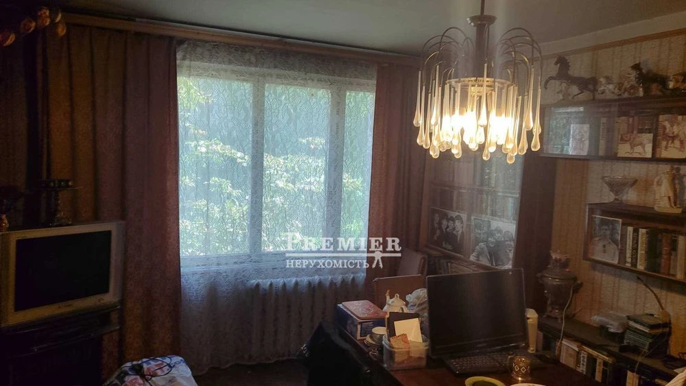 Продам 4х кімнатну квартиру / 7 ст. Люстдорфської дороги / Г