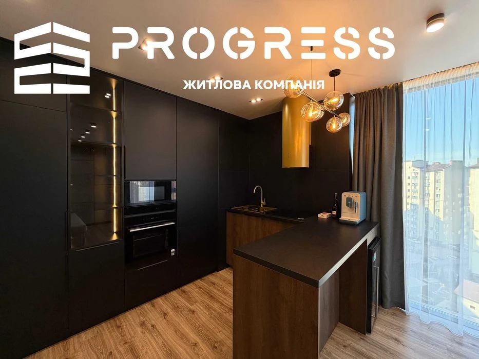 Продаж дизайнерської 1,5-кімнатної квартири з панорамним вид