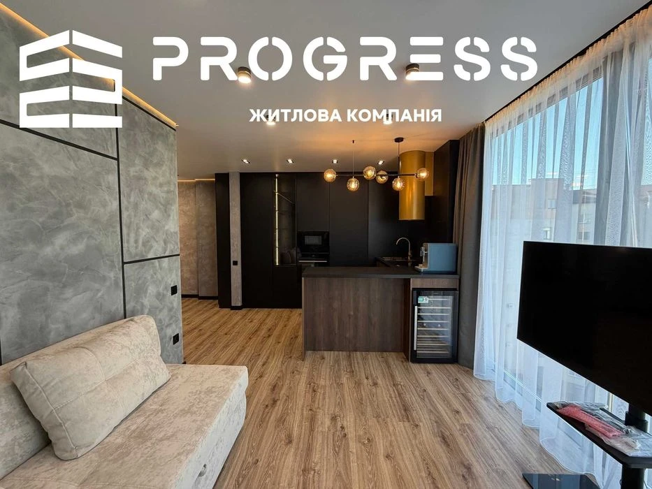 Продаж дизайнерської 1,5-кімнатної квартири з панорамним вид