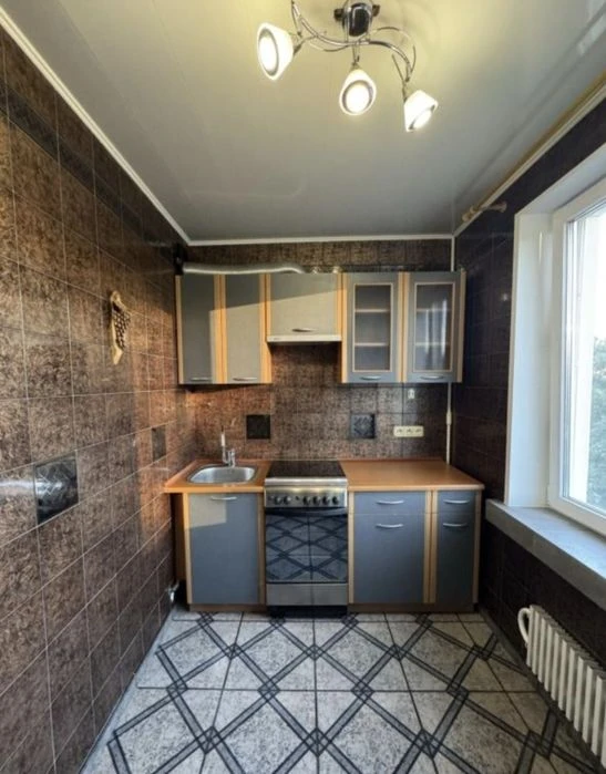 Продам 2 ком кв Салтовка 531 м-н, пр Тракторостроителей
