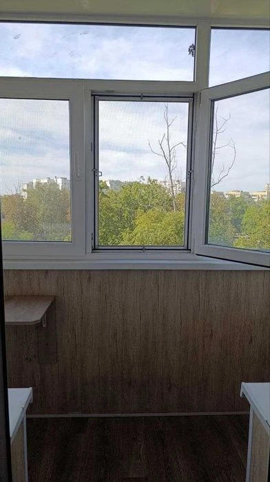 Продам 3 комн квартиру по пр.Байрона с капитальным ремонтом