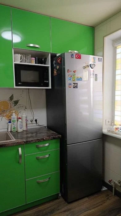 Продам 3 комн квартиру по пр.Байрона с капитальным ремонтом