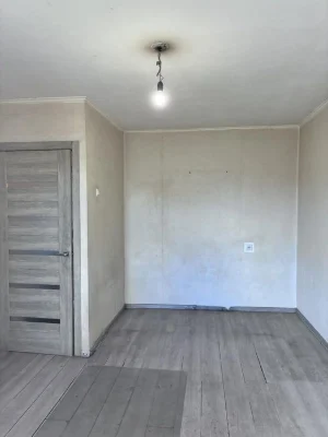 Продаж / Квартира / вул. Відінська, 12 школа, Рівне