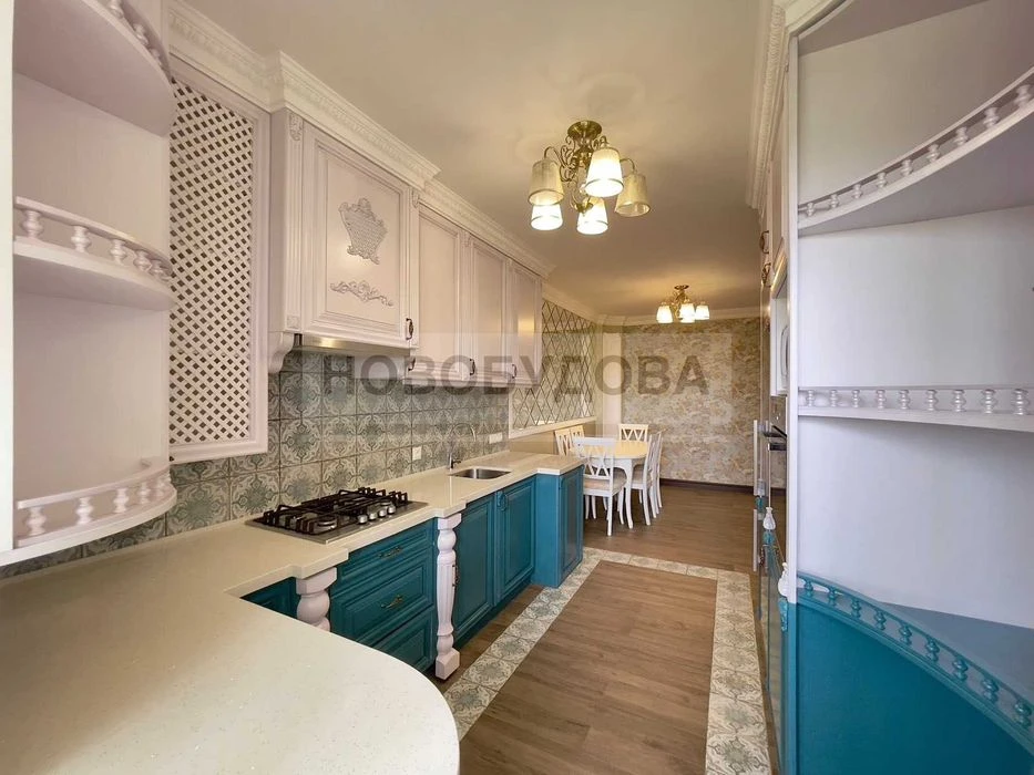 Продам 2х кімнатну квартиру в центрі міста пров.Інститутськи