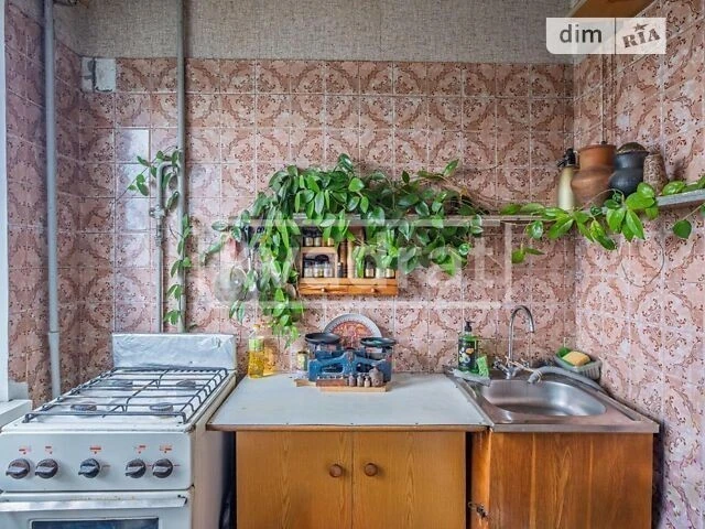 Sale of 3-room apartment 62.2 sq. m. on Pryrichna Street 19 • ID 34582