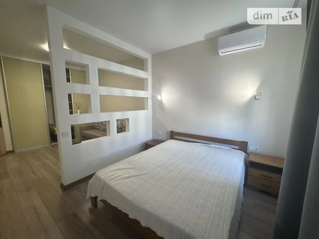 Продаж 1к квартири 43.9 кв. м на вул. Юнацька 8, кв. 61 • ID