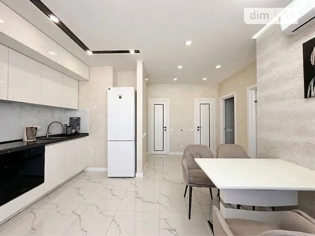 Продаж 2к квартири 63 кв. м на вул. Олени Пчілки 3Д • ID 347