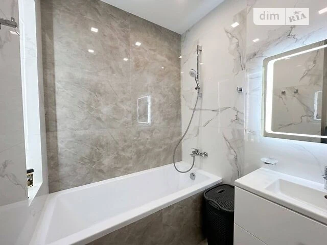 Продаж 2к квартири 63 кв. м на вул. Олени Пчілки 3Д • ID 347