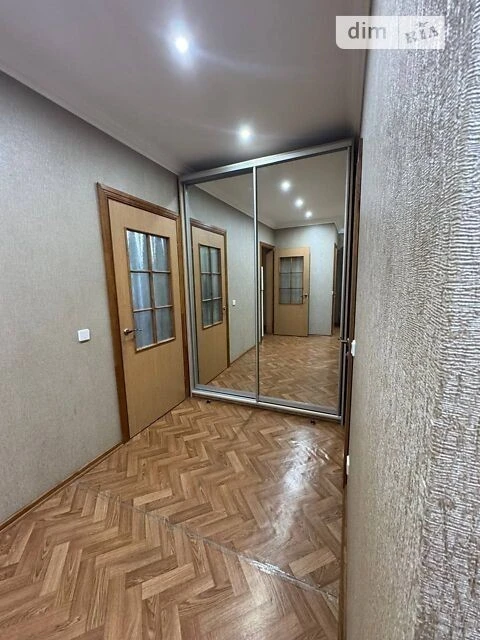 Продаж 1к квартири 65 кв. м на бул. Миколи Руденка 14Л • ID