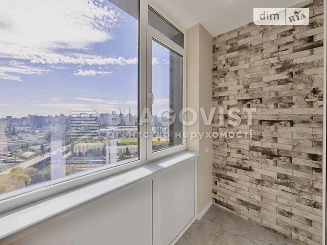 Продаж 1к квартири 53 кв. м на просп. Берестейський 11 • ID