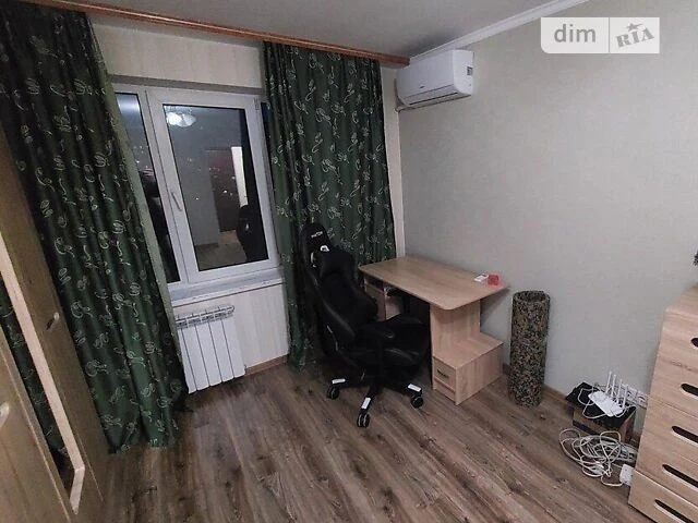Продаж 1к квартири 33 кв. м на вул. Левка Лук'яненка • ID 34
