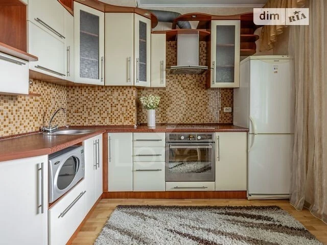 Продаж 1к квартири 42.8 кв. м на просп. Петра Григоренка 18А