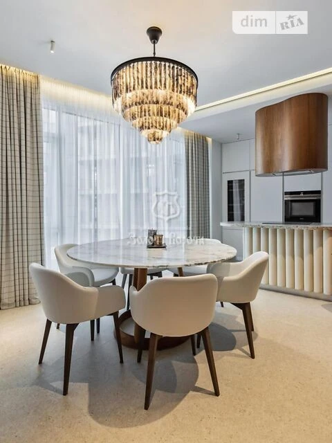 Продаж 3к квартири 155 кв. м на вул. Буслівська 12 • ID 3479