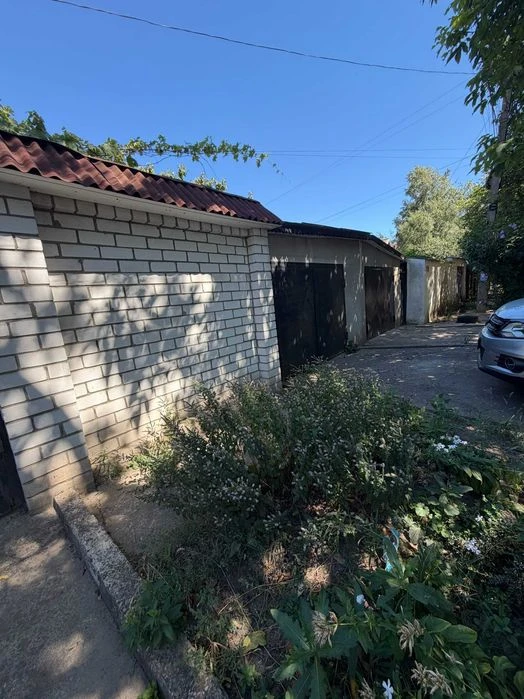 Продам  дом 7 ст Фонтана . 6 соток. Все документы.