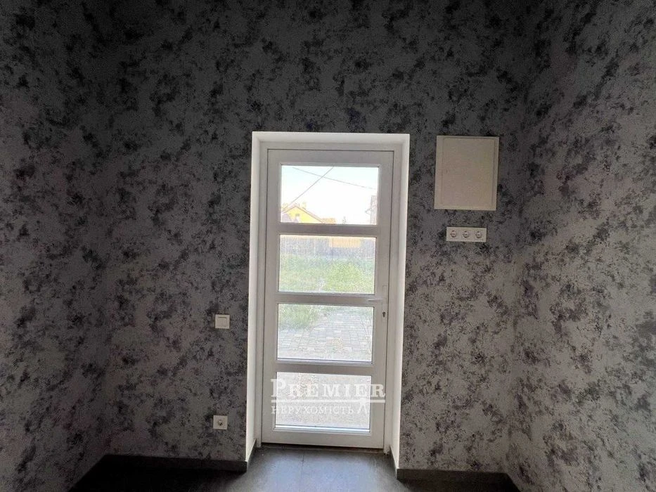 Просторий таунхаус 100 м² з ремонтом та 2 сотками землі у Ки