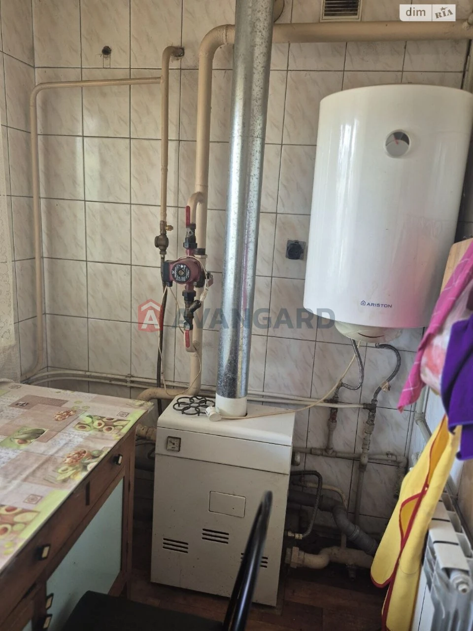 Продаж Дім Комунарський