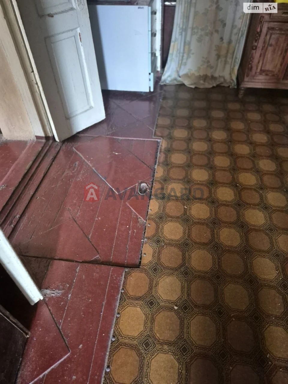 Продаж Дім Комунарський