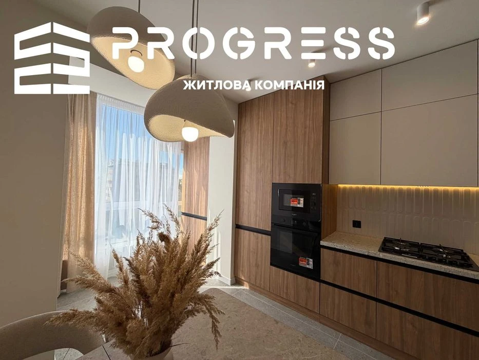 Продаж дизайнерської 2-кімнатної квартири з функціоналом 3-к