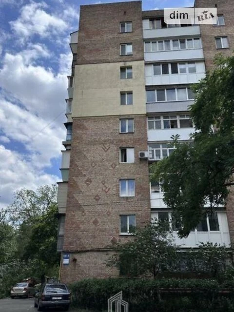 Продаж 2к квартири 43 кв. м на вул. Алма-Атинська 68А • ID 3