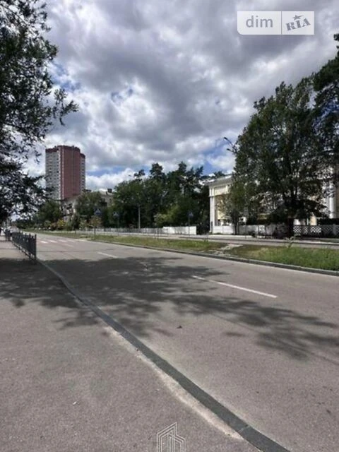 Продаж 2к квартири 43 кв. м на вул. Алма-Атинська 68А • ID 3