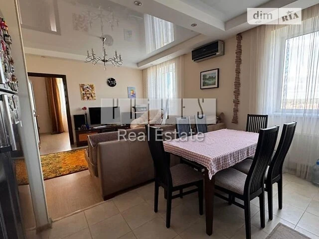 Продаж 4к квартири 99 кв. м на вул. Євгена Харченка 47 • ID