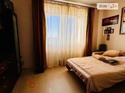 Продаж 4к квартири 99 кв. м на вул. Євгена Харченка 47 • ID
