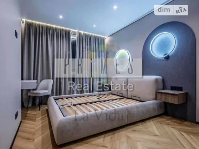 Продаж 2к квартири 75 кв. м на вул. Васильківська 1 • ID 347