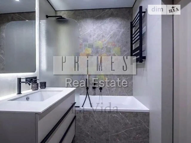 Продаж 2к квартири 75 кв. м на вул. Васильківська 1 • ID 347