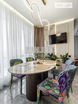 Продаж 2к квартири 87 кв. м на наб. Дніпровська 14Б • ID 347