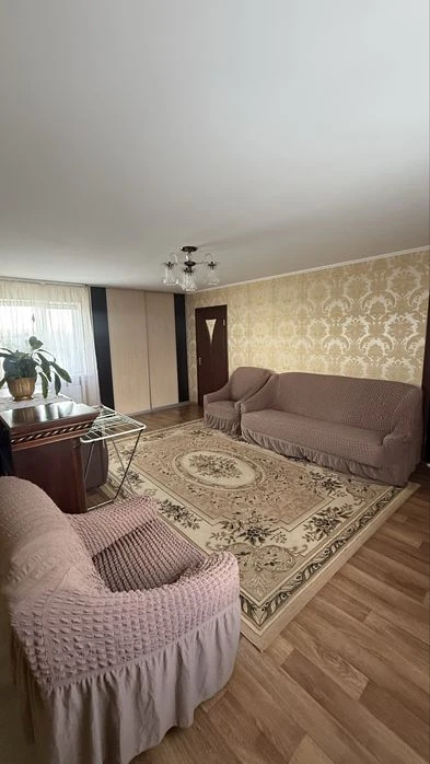 Продаж заміського  будинку в 7хв від міста