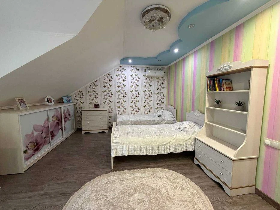 Продам великий сімейний D будинок 170 м² евроремонт | меблі