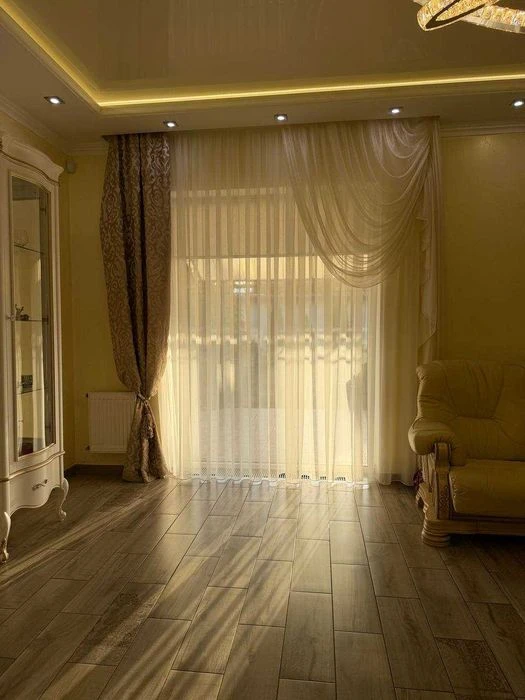 Продам великий сімейний D будинок 170 м² евроремонт | меблі