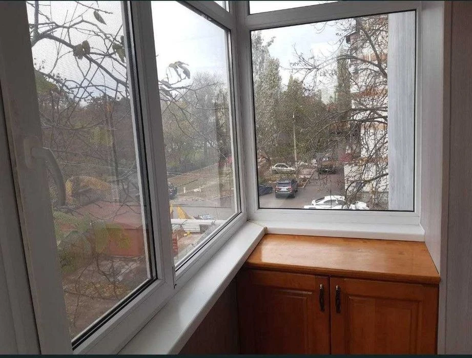 Продаж 2 кімнатної квартири
