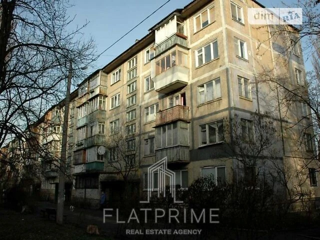 Продаж 2к квартири 45 кв. м на вул. Ігоря Юхновського 6 • ID