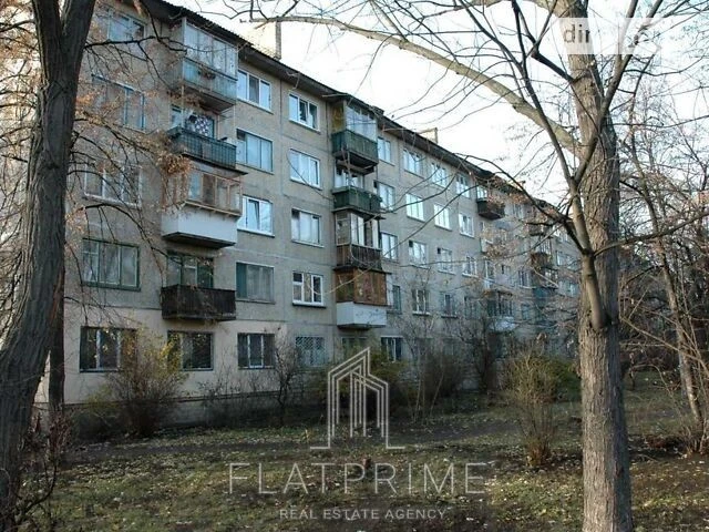 Продаж 2к квартири 45 кв. м на вул. Ігоря Юхновського 6 • ID
