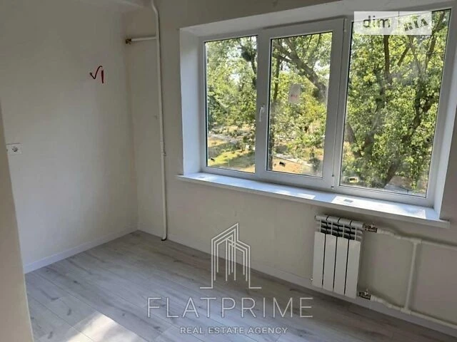 Продаж 2к квартири 45 кв. м на вул. Ігоря Юхновського 6 • ID