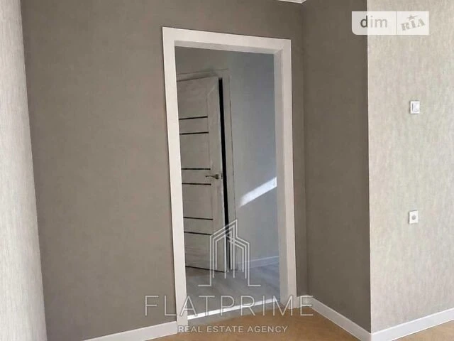 Продаж 2к квартири 45 кв. м на вул. Ігоря Юхновського 6 • ID