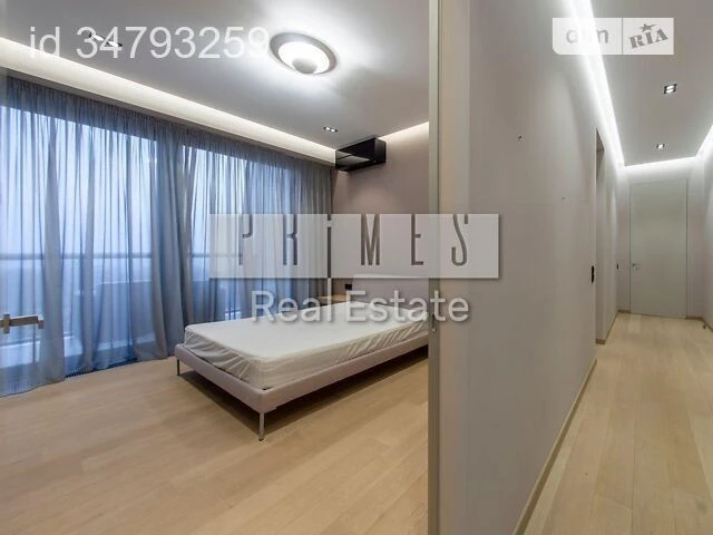 Продаж 4к квартири 151 кв. м на вул. Буслівська 15 • ID 3479