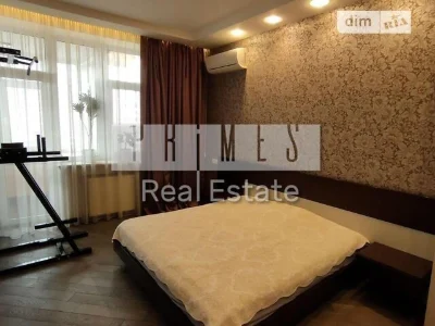 Продаж 3к квартири 84 кв. м на вул. Старонаводницька 6Б • ID