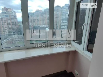 Продаж 3к квартири 84 кв. м на вул. Старонаводницька 6Б • ID