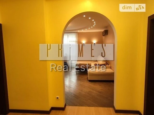 Продаж 3к квартири 84 кв. м на вул. Старонаводницька 6Б • ID